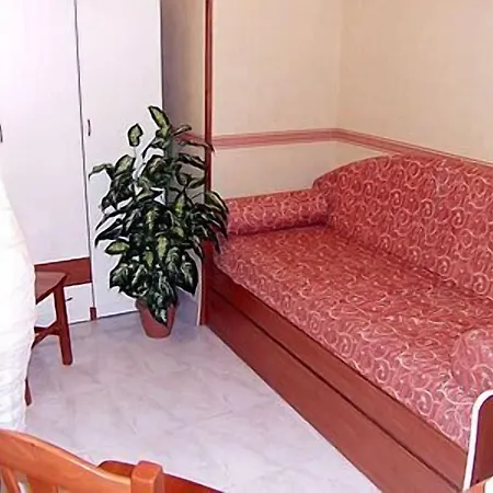 Astra Bed & Breakfast Naples