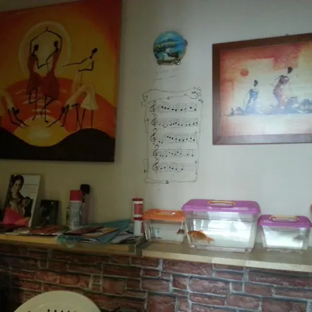 Astra 3* نابولي